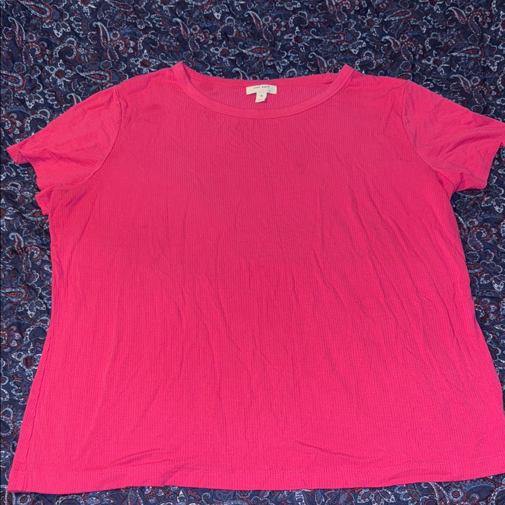 Women’s Short Sleeve Crew Tee in Bright Pink